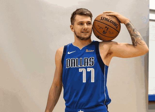 内容创作者 内容创作者